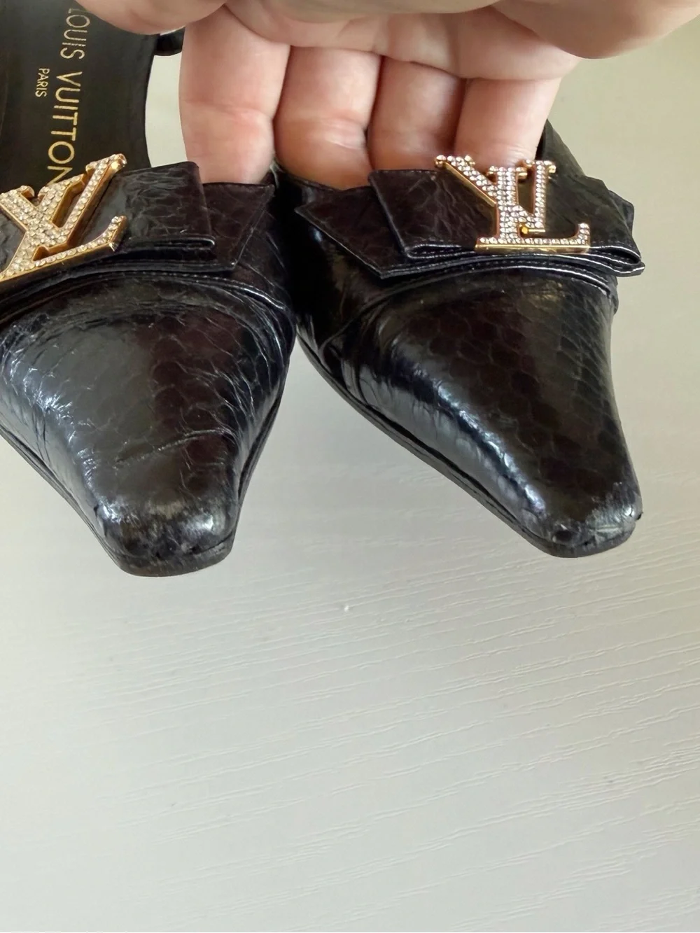 Louis Vuitton Slingback Pumps Black Snakeskin Crystal LV EU 37.5 US 7-7.5